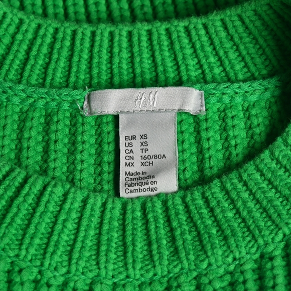 H&M Balloon Sleeve Pointelle Knit Sweater - Picture 2 of 5